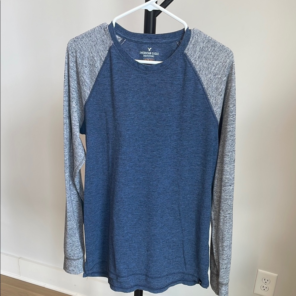 American Eagle Outfitters Blue and Gray Long Sleeve Tee